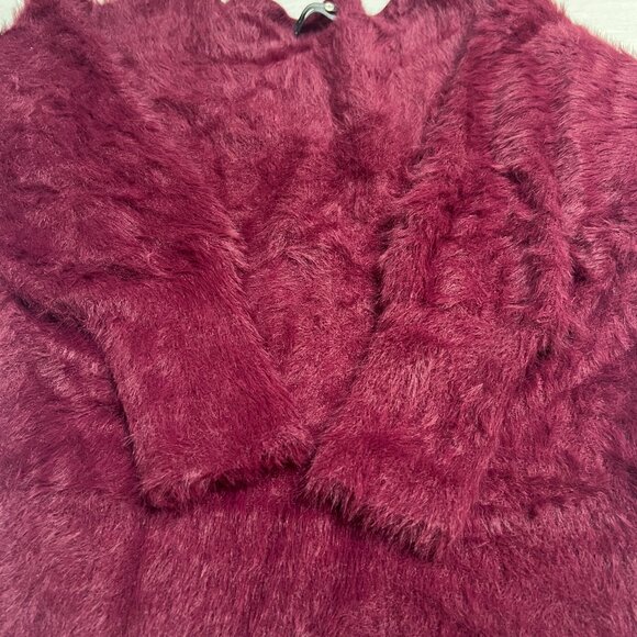 Anthropologie Fuzzy Maroon Pullover Sweater Sz M Nylon Blend Long Sleeve Cozy - Picture 5 of 11